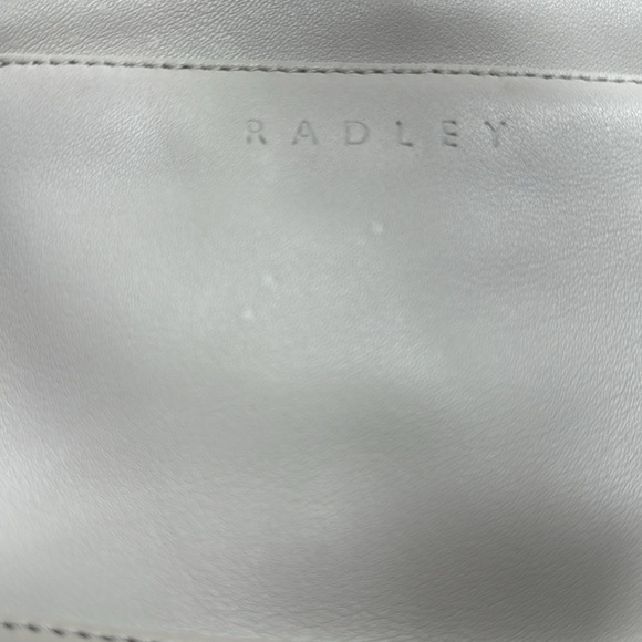 RADLEY LEATHER CROSSBODY BAG - Picture 11 of 11